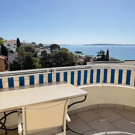 Beau 4 Couchages Vue Cannes